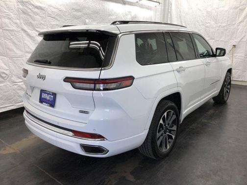 2022 Jeep Grand Cherokee L Overland