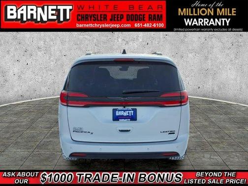 Silver Mist Clearcoat 2026 Chrysler Pacifica Limited