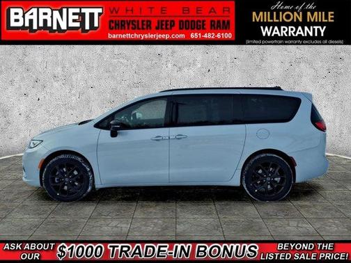 Silver Mist Clearcoat 2026 Chrysler Pacifica Limited