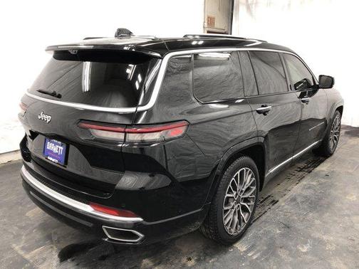 2021 Jeep Grand Cherokee L Summit