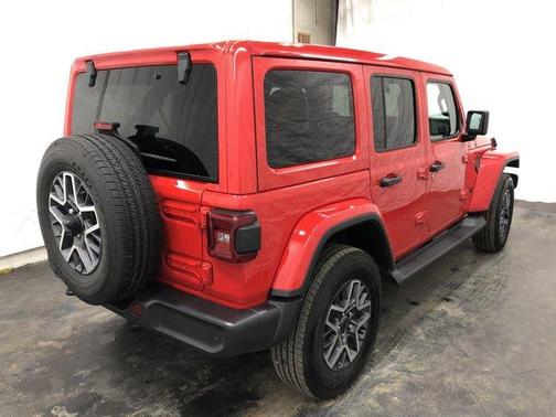 Firecracker Red Clearcoat 2025 Jeep Wrangler Sahara