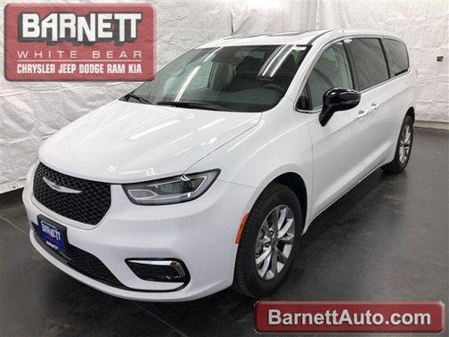 2024 Chrysler Pacifica Touring-L