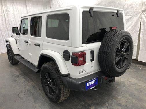 Bright White Clearcoat 2020 Jeep Wrangler Unlimited Sahara Altitude