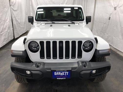 Bright White Clearcoat 2020 Jeep Wrangler Unlimited Sahara Altitude