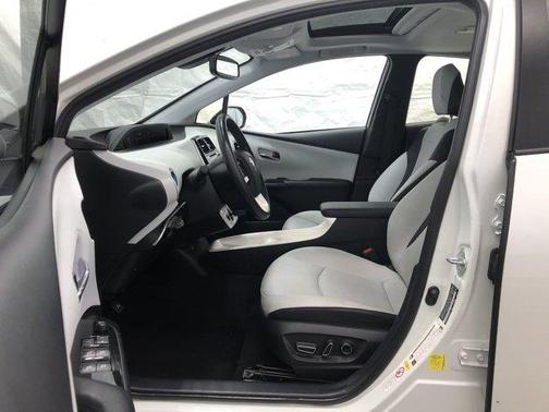 2017 Toyota Prius Four