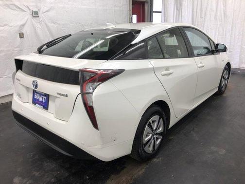 2017 Toyota Prius Four