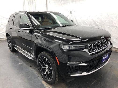 2024 Jeep Grand Cherokee Summit