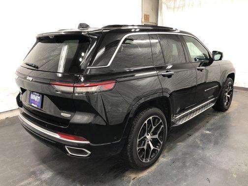 2024 Jeep Grand Cherokee Summit