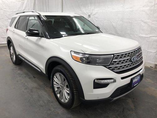 Star White 2021 Ford Explorer Limited