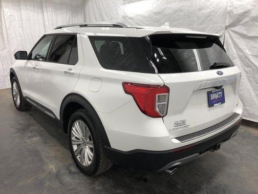 Star White 2021 Ford Explorer Limited