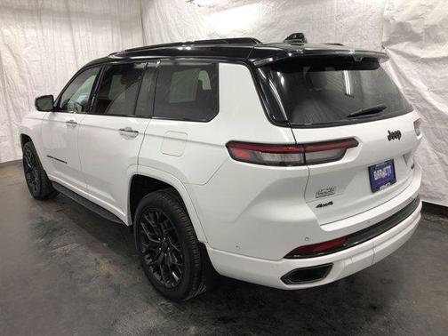 2024 Jeep Grand Cherokee L Summit