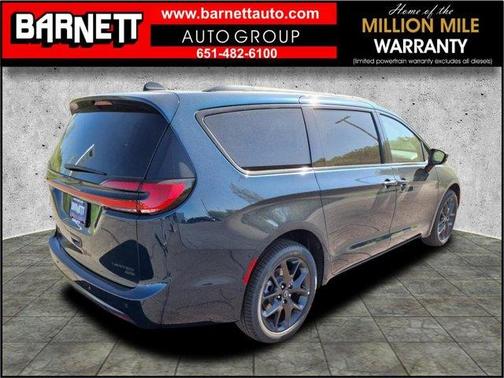 2025 Chrysler Pacifica Limited