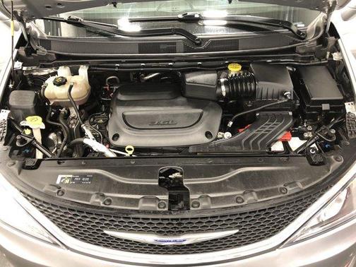 2019 Chrysler Pacifica Touring-L Plus