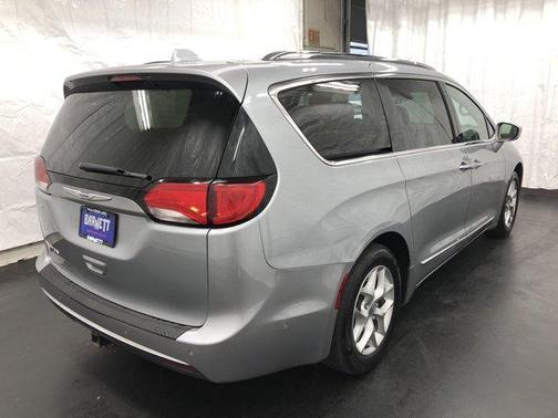 2019 Chrysler Pacifica Touring-L Plus