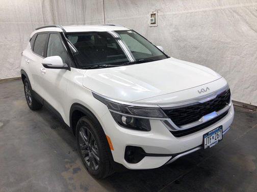 2023 Kia Seltos S