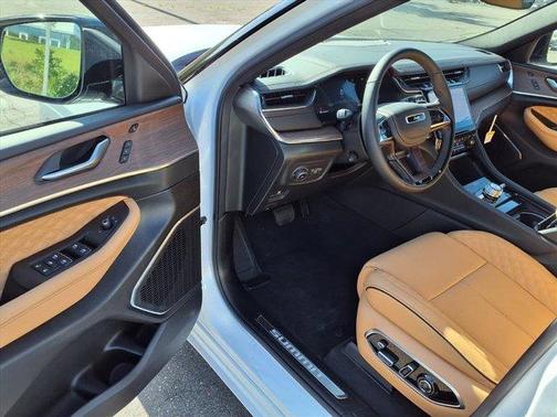2025 Jeep Grand Cherokee L Summit