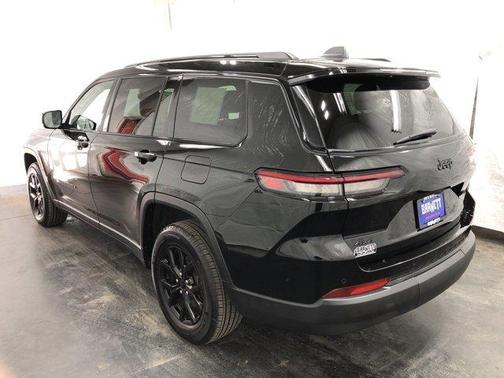 2024 Jeep Grand Cherokee L Laredo