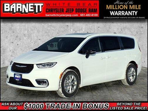 Bright White Clearcoat 2026 Chrysler Pacifica Limited