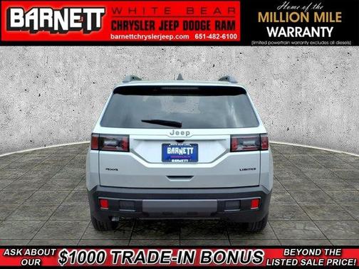 Silver Zynith Clearcoat 2026 Jeep Cherokee LAREDO/LIMITED