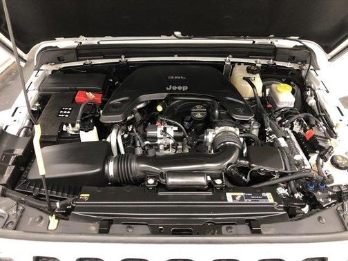 2021 Jeep Wrangler Unlimited Sahara Altitude
