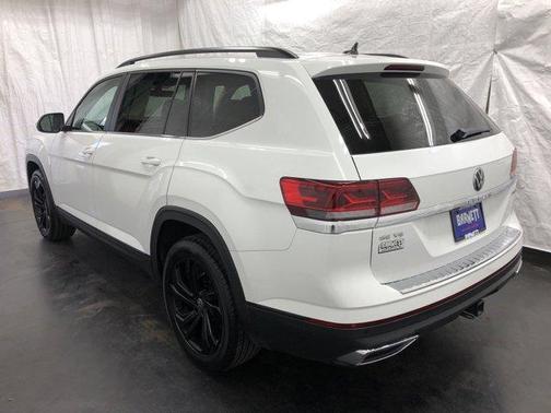 2022 Volkswagen Atlas 3.6L SE w/Technology