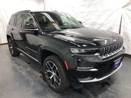 2024 Jeep Grand Cherokee Summit