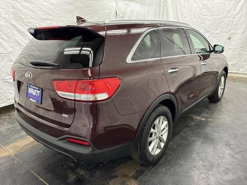 Sangria Red 2016 Kia Sorento LX