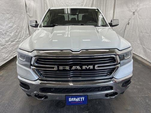 Bright White Clearcoat 2020 RAM 1500 Laramie