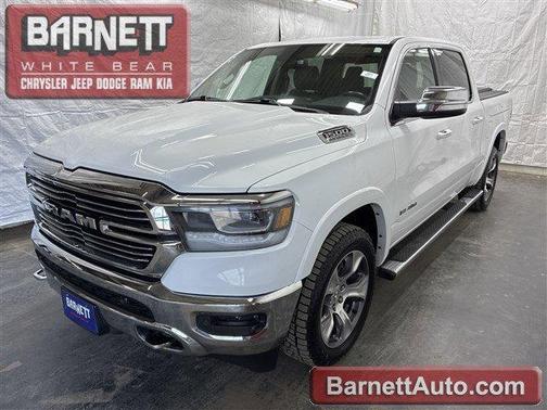 Bright White Clearcoat 2020 RAM 1500 Laramie