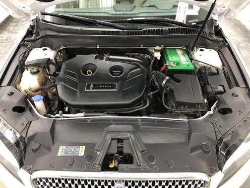 2017 Lincoln MKZ Premiere