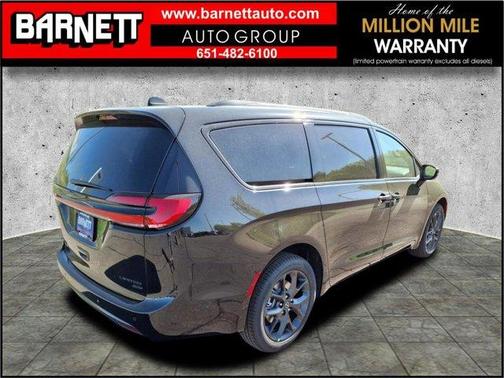 2025 Chrysler Pacifica Limited