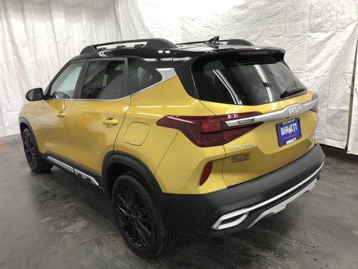2023 Kia Seltos Nightfall