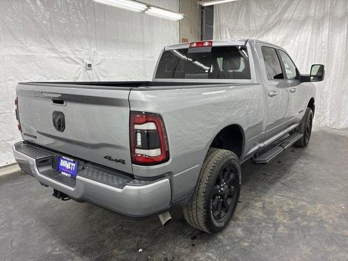 Billet Silver Metallic Clearcoat 2024 RAM 2500 Big Horn