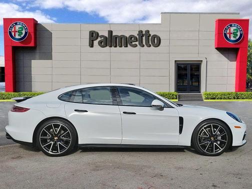 2019 Porsche Panamera