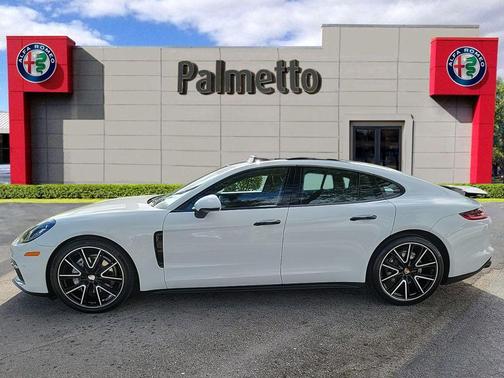 2019 Porsche Panamera