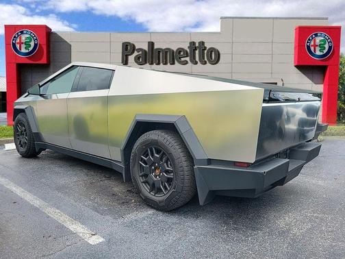2024 Tesla Cybertruck Base