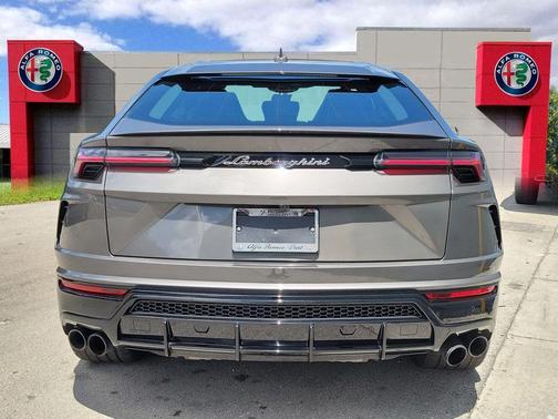 2021 Lamborghini Urus