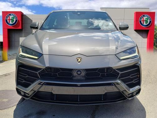 2021 Lamborghini Urus