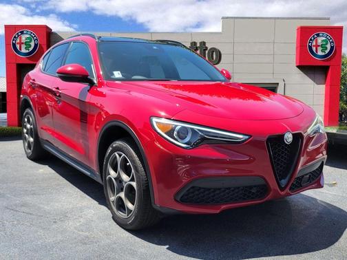 2022 Alfa Romeo Stelvio Sprint