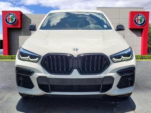 2022 BMW X6 xDrive40i