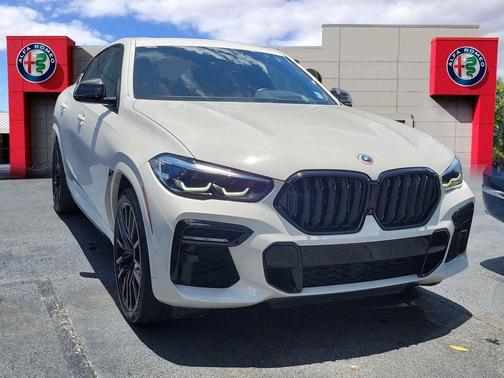 2022 BMW X6 xDrive40i