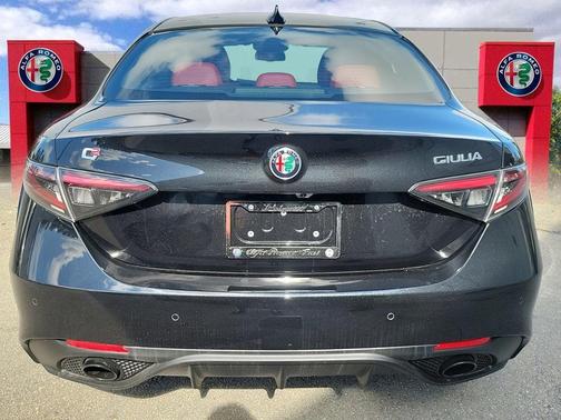 2025 Alfa Romeo Giulia