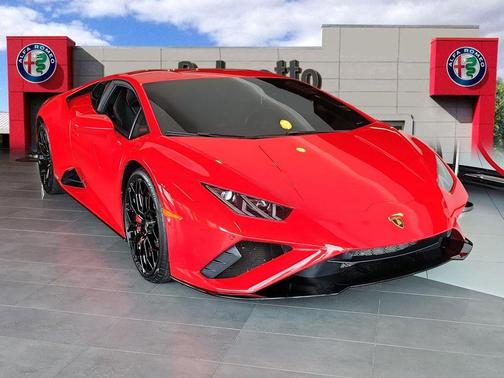 2023 Lamborghini Huracan EVO Base