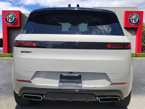 2024 Land Rover Range Rover Sport Dynamic SE