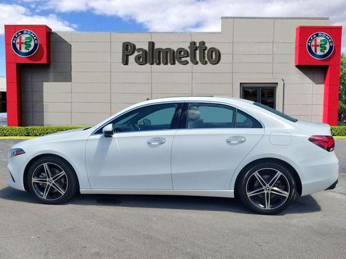 2022 Mercedes-Benz A-Class A 220 4MATIC