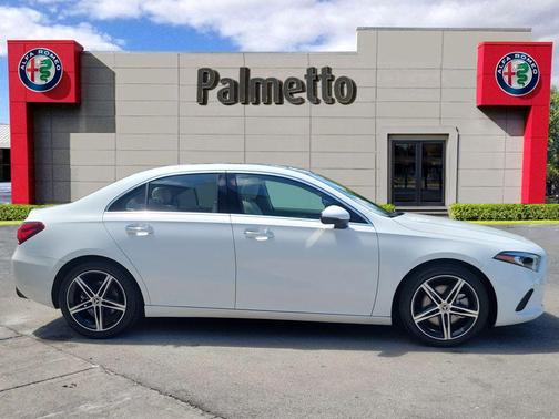 2022 Mercedes-Benz A-Class A 220 4MATIC