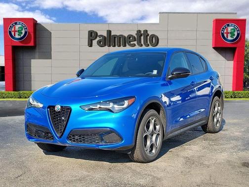 2025 Alfa Romeo Stelvio Base