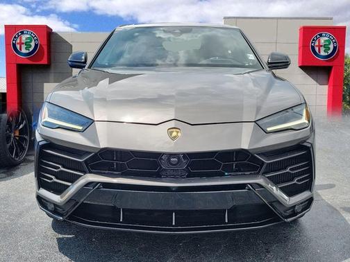 2021 Lamborghini Urus