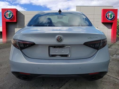 2025 Alfa Romeo Giulia