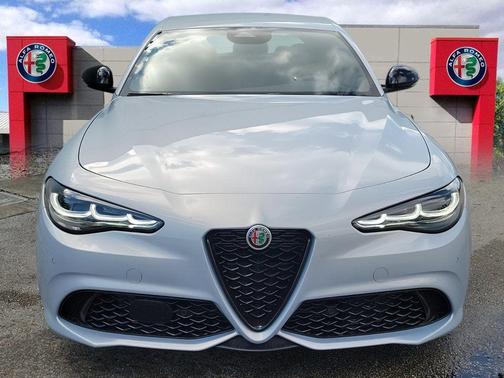 2025 Alfa Romeo Giulia